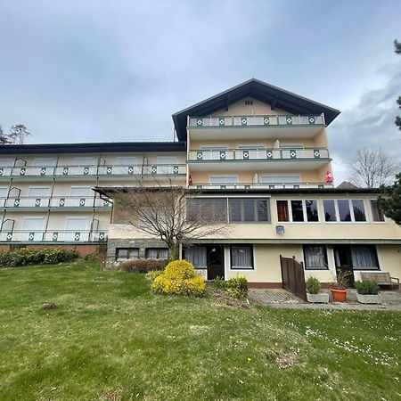 Self-Check In Apartmenthotel Seeglueck Pörtschach am Wörthersee エクステリア 写真