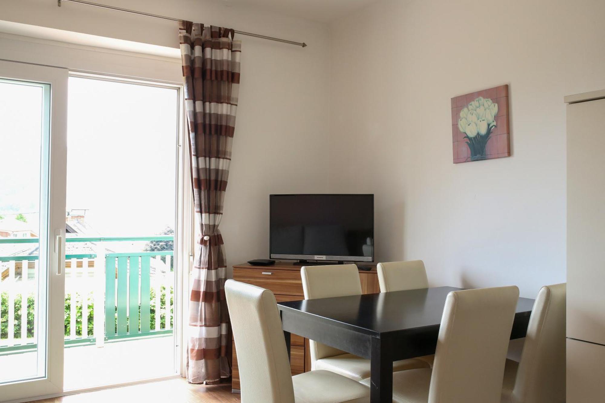 Self-Check In Apartmenthotel Seeglueck Pörtschach am Wörthersee エクステリア 写真