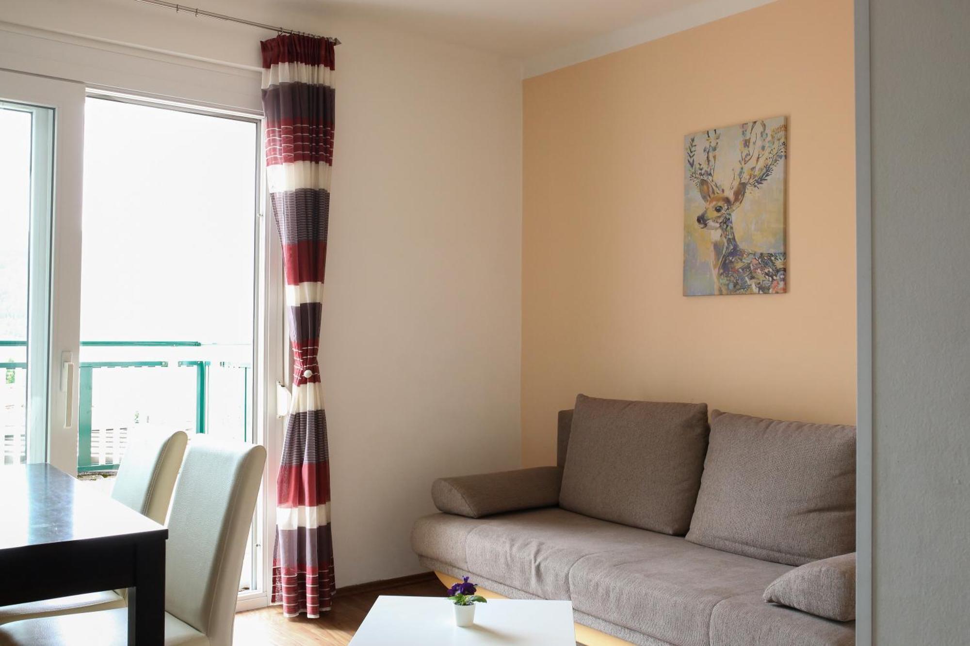 Self-Check In Apartmenthotel Seeglueck Pörtschach am Wörthersee エクステリア 写真