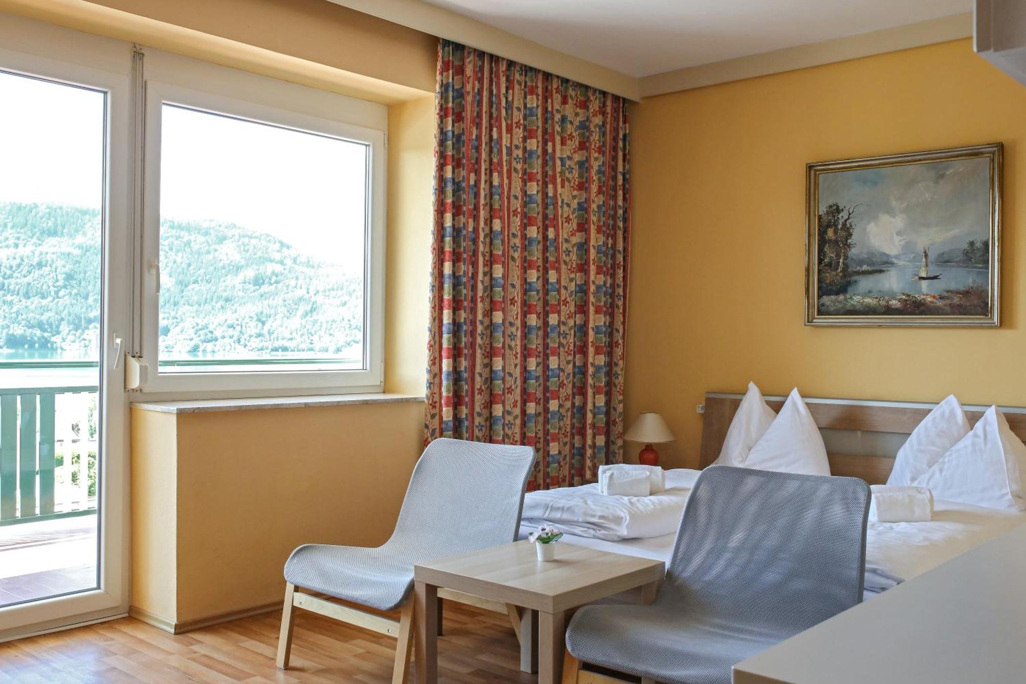Self-Check In Apartmenthotel Seeglueck Pörtschach am Wörthersee エクステリア 写真